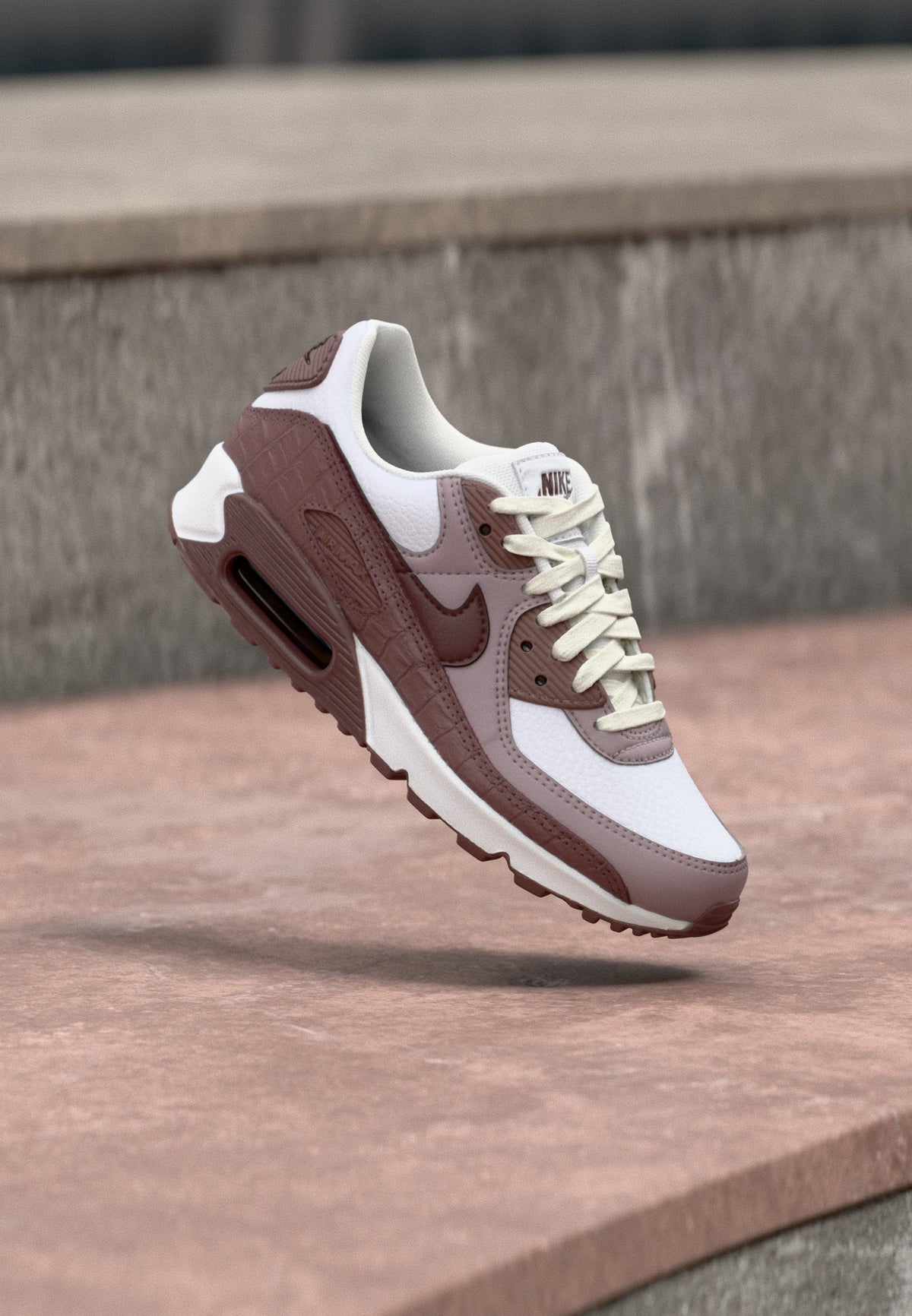 Nike Air Max 90 SE - Tattoo / Burgundy Crush / Light Violet Ore / White