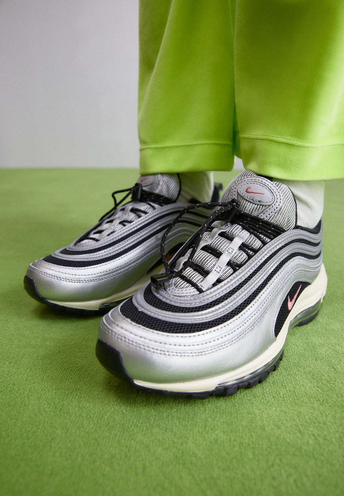 Nike Nike Air Max 97 - Black / Desert Berry / Metallic Silver / Light Orewood Brown / Wolf Grey