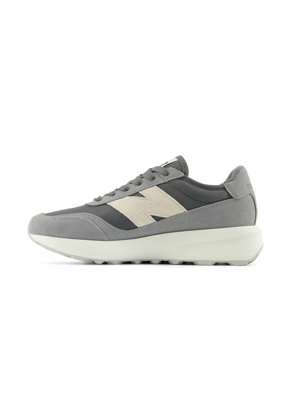 New Balance Trainers - Slate Grey Castlerock