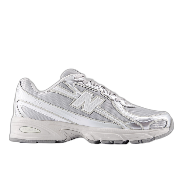 New Balance 740 - Metallic Silver