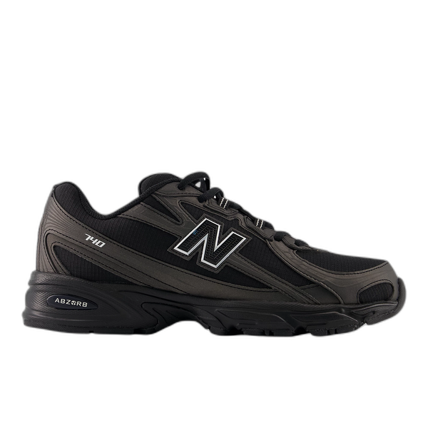 New Balance U740 - Black