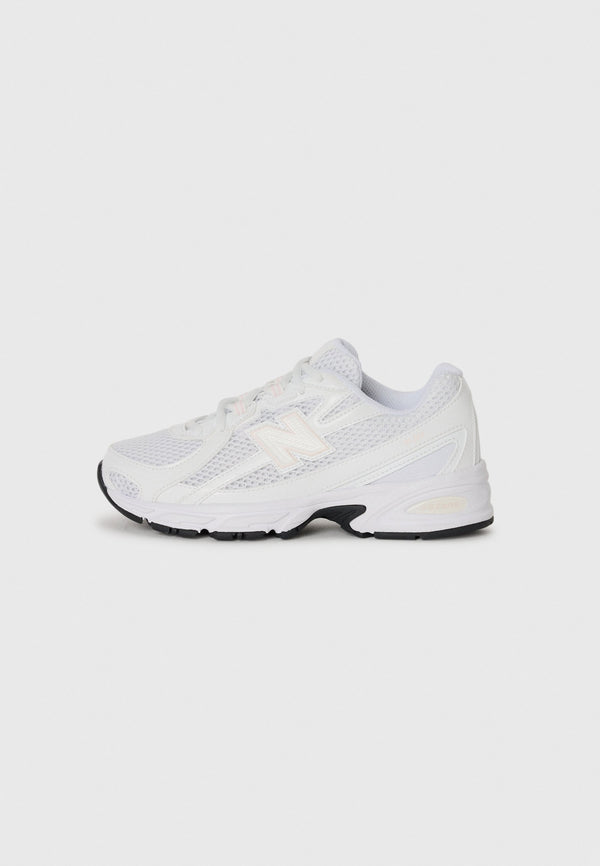 New Balance 740 - White