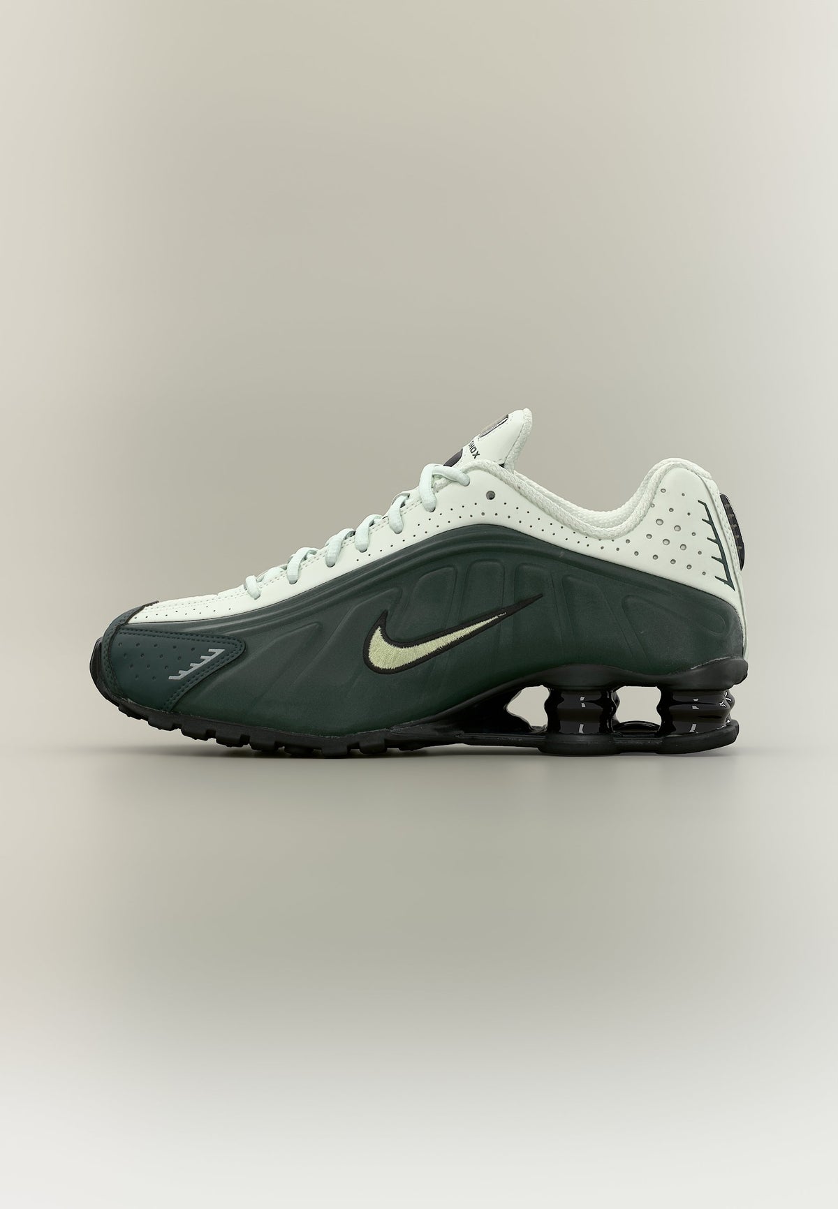 Nike Shox R4 - Black Spruce / Olive Aura / Spruce Aura / Black