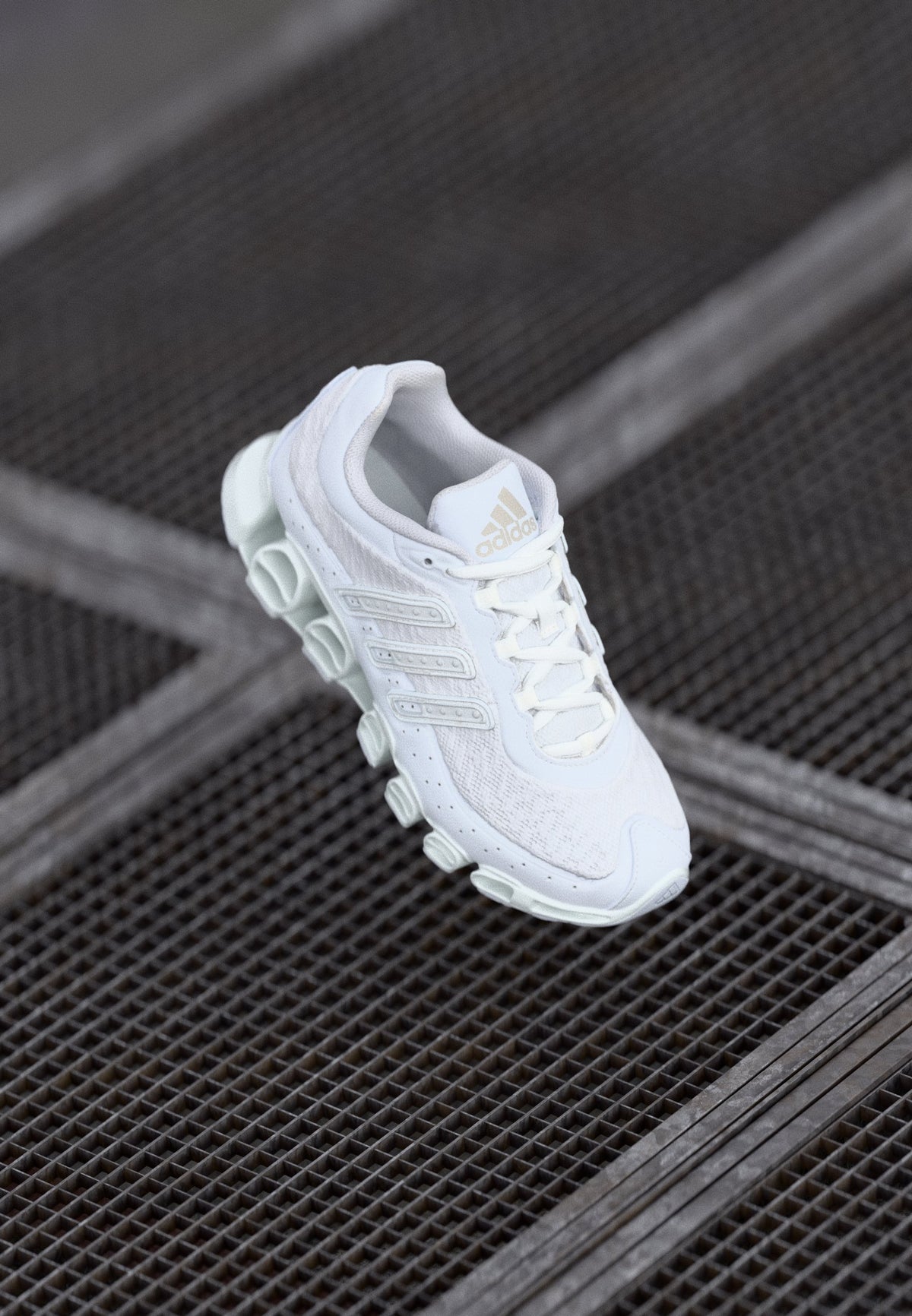 adidas Megaride - Footwear White / Grey One