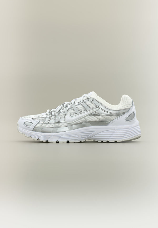 Nike P 6000 - White / Photon Dust / Metallic Silver-coloured
