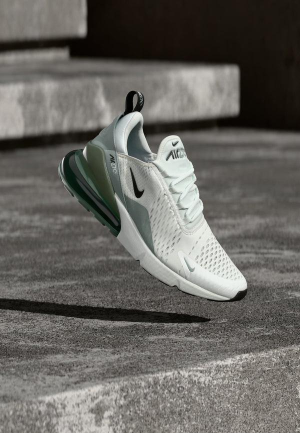 Nike Air Max 270 - Summit White / Black / Light Pumice / Jade Horizon