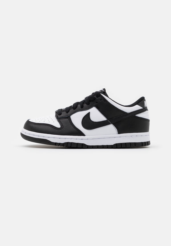 Nike Dunk Low - White / Black