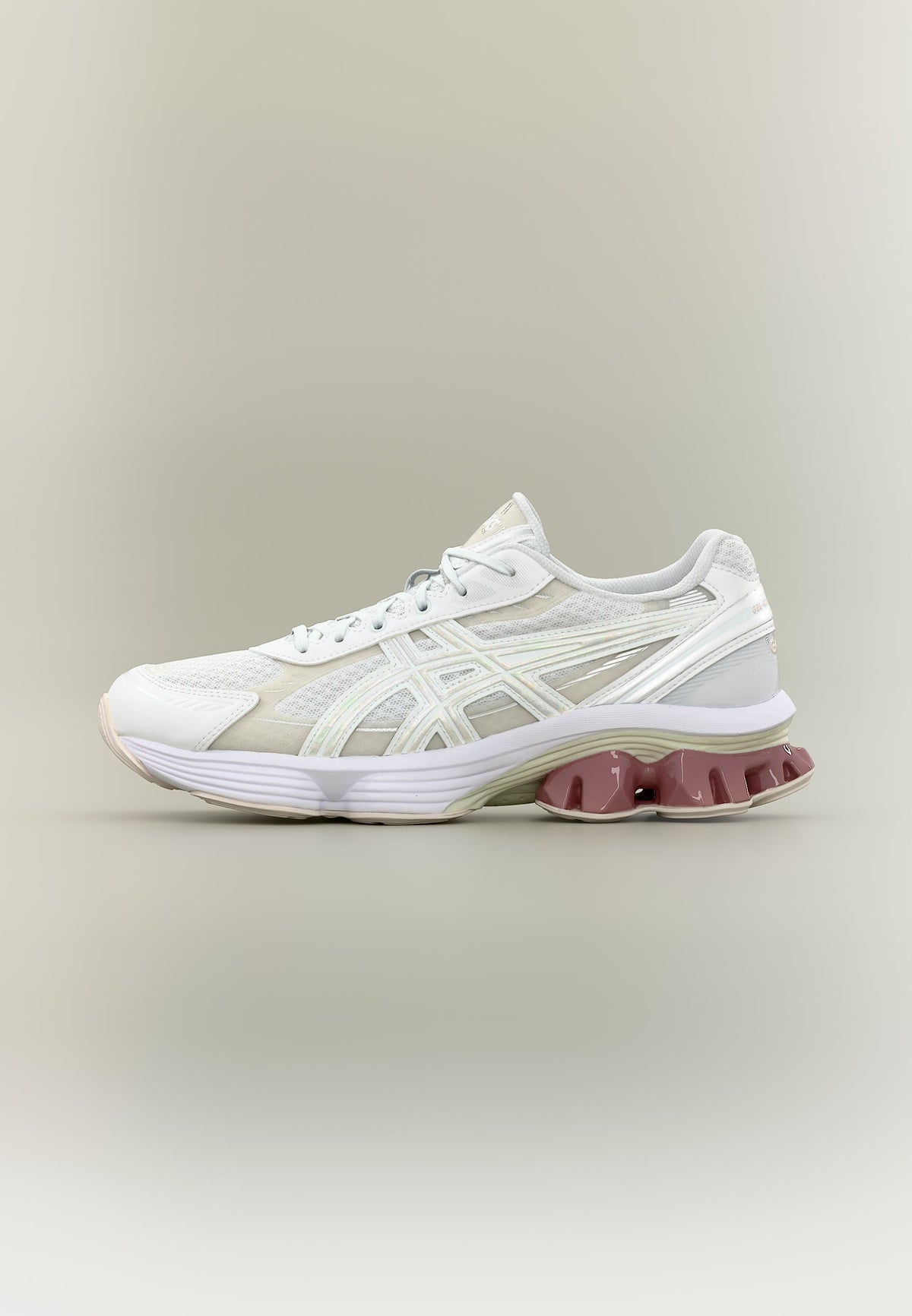 ASICS Gel-Kinetic Fluent - White / Blush