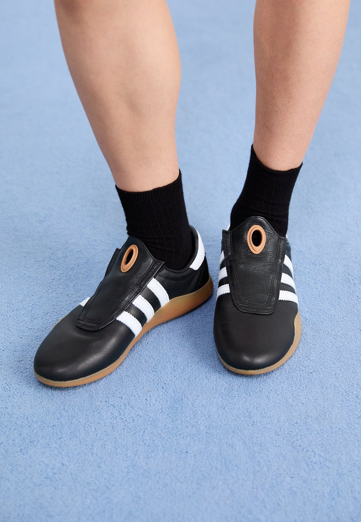 adidas Taekwondo Mei - Core Black / Ftwr White / Gum