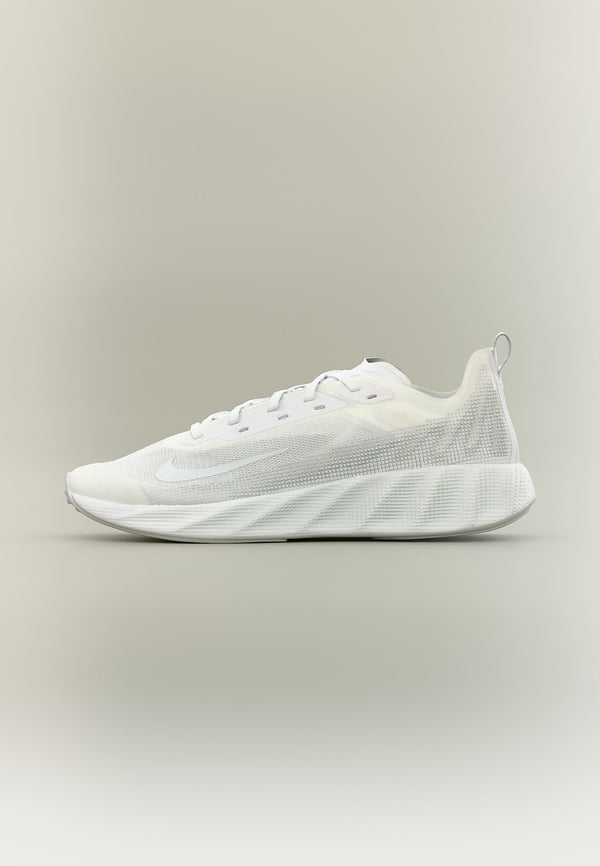 Nike Ava - White / Photon Dust / Summit White