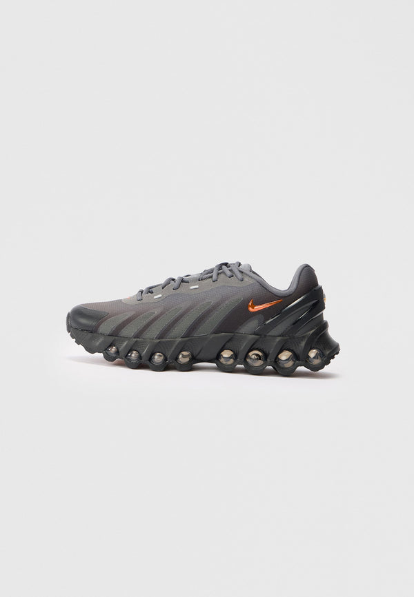 Nike Air Max DN8 - Trainers