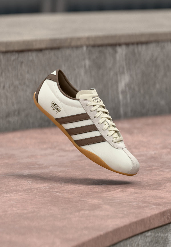 adidas Tokyo W - Off White / Earth Strata / Gold-coloured Metallic