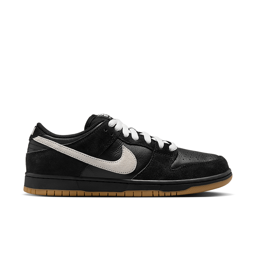 Nike Dunk Low Pro SB - Black White Gum