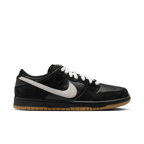 Nike Dunk Low Pro SB - Black White Gum