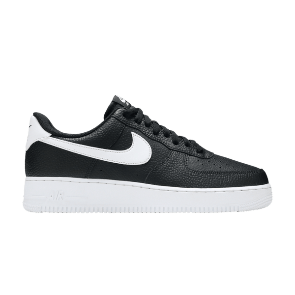 Nike Air Force 1 07 - Black / White