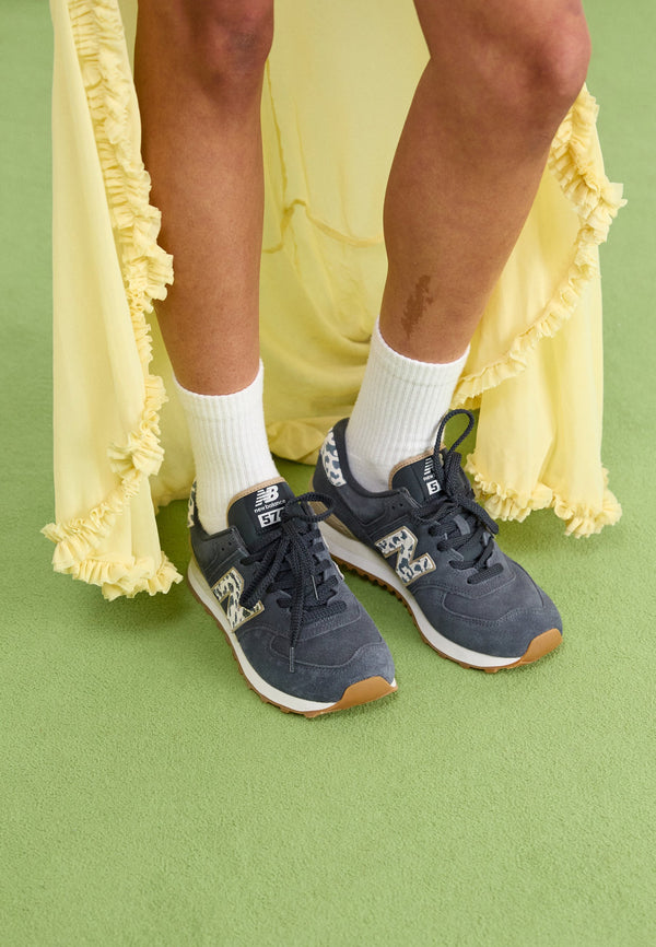 New Balance W574 - Phantom / Sea Salt
