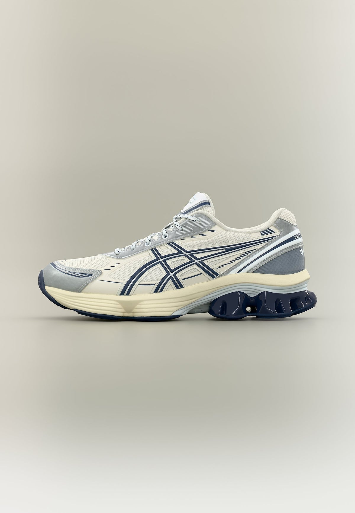ASICS Gel-Kinetic Fluent - White / Independence Blue