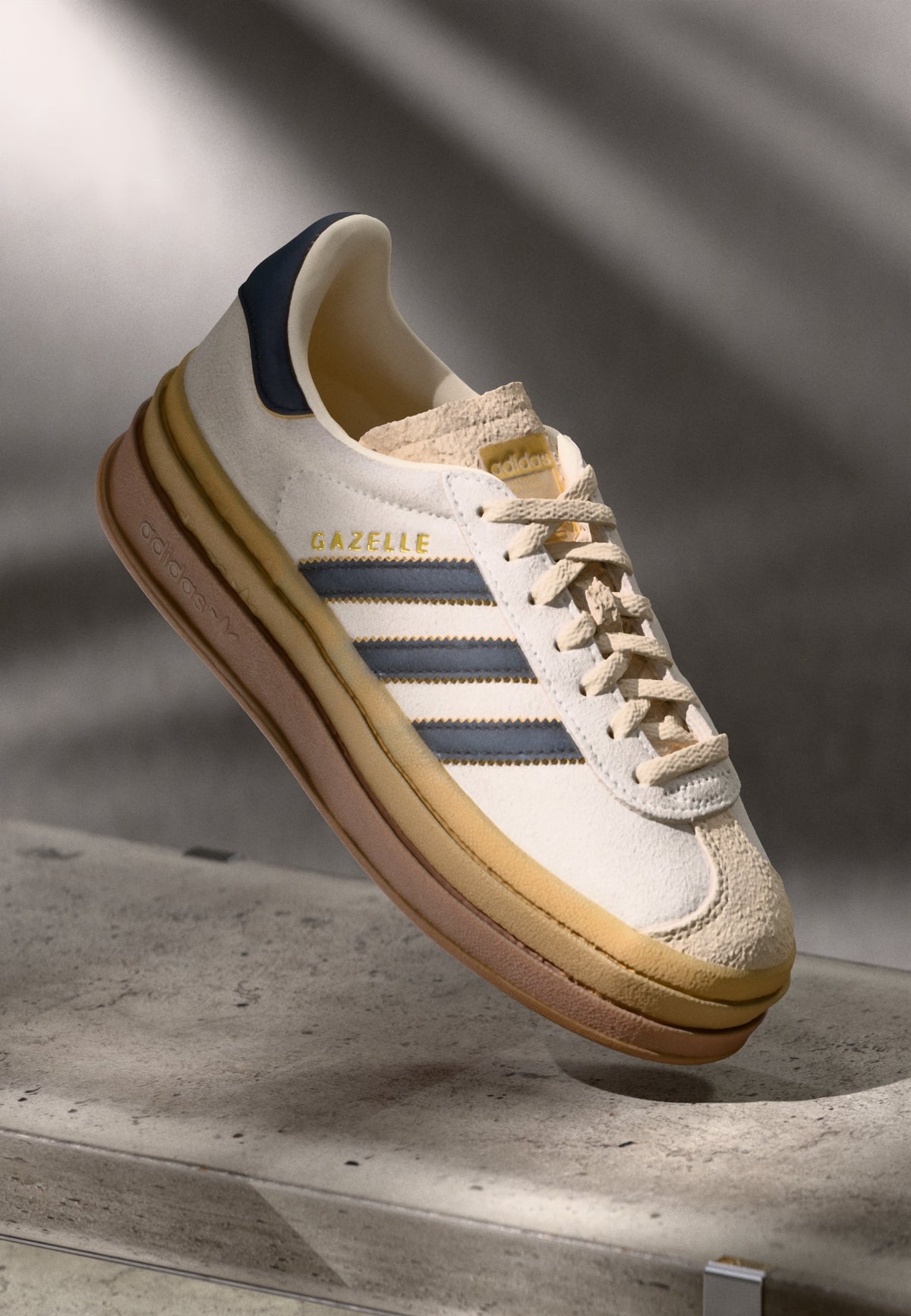 adidas Gazelle Bold W - Cream White / Core Black / Sand Strata