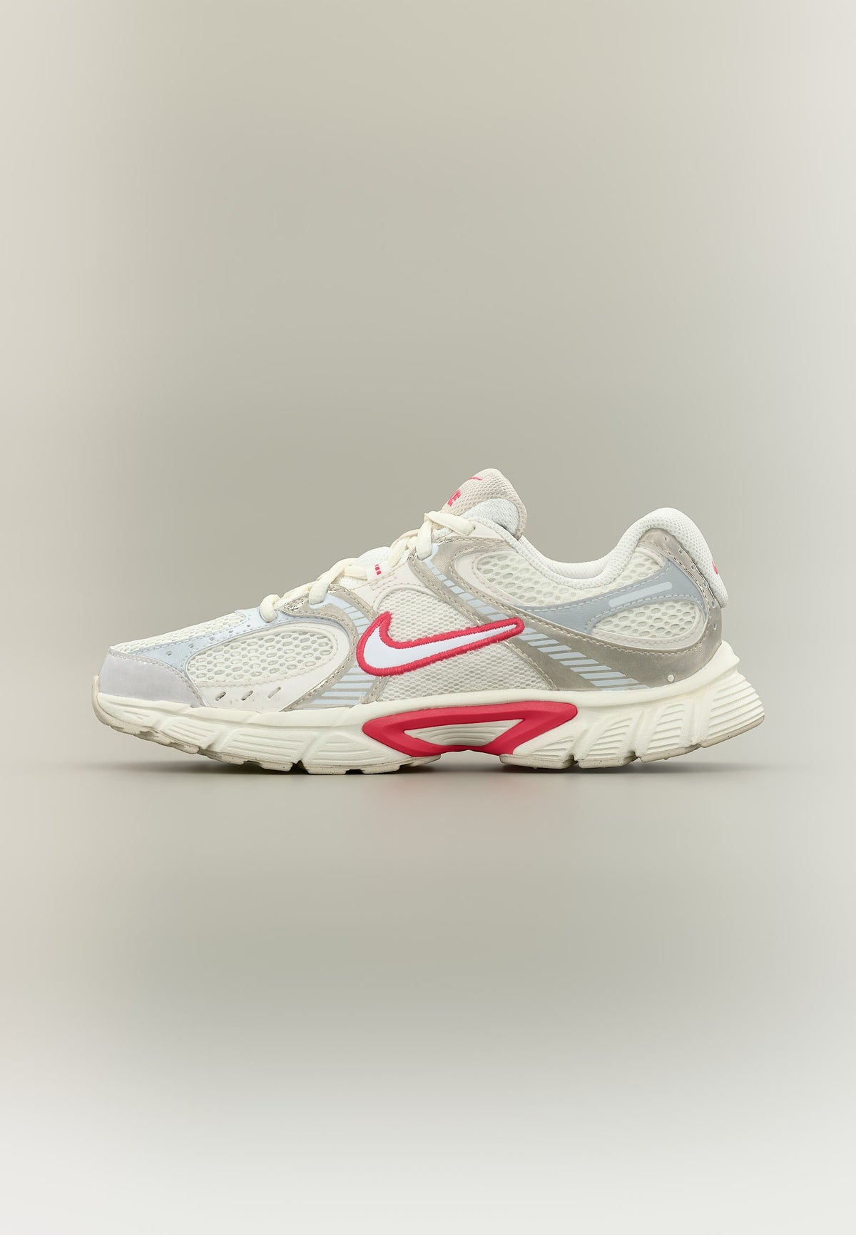 Nike V5 Rnr - Sail / White / Tropical Pink / Phantom / Light Orewood Brown