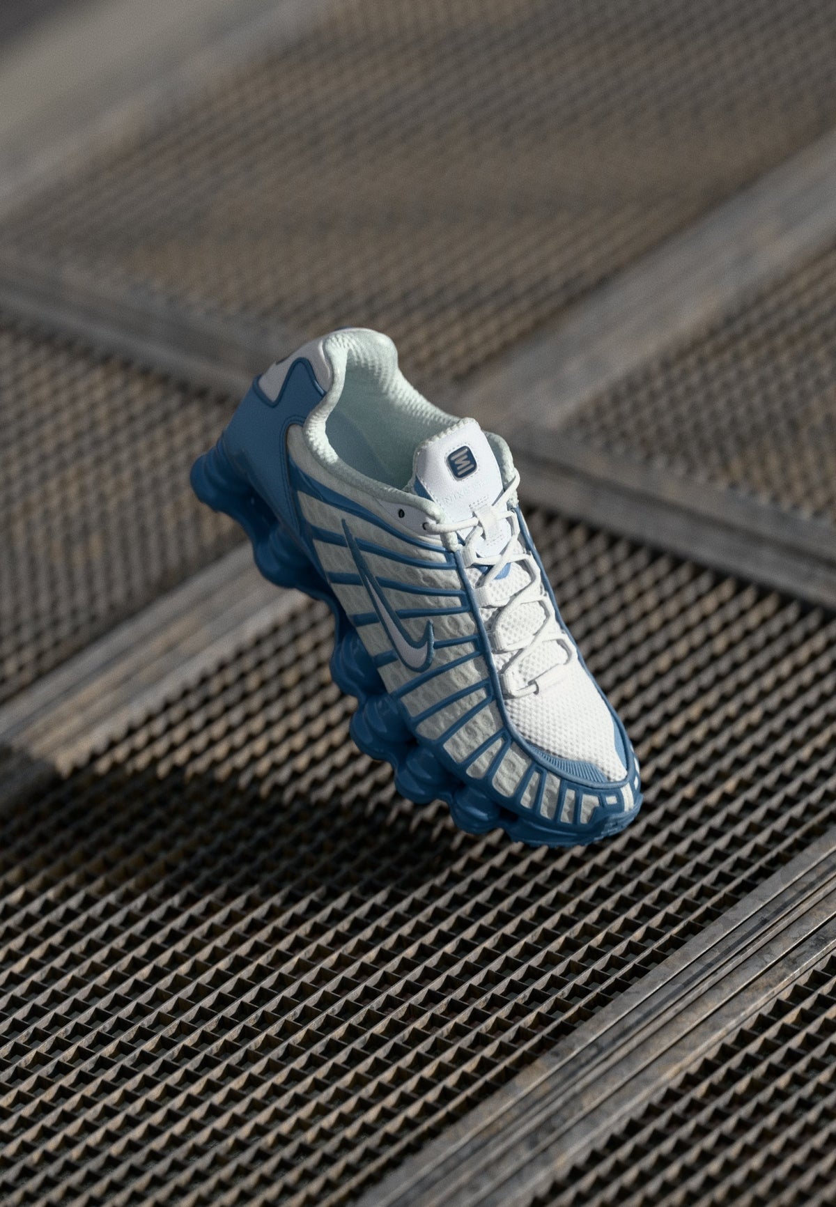 Nike Shox Tl - White / Work Blue