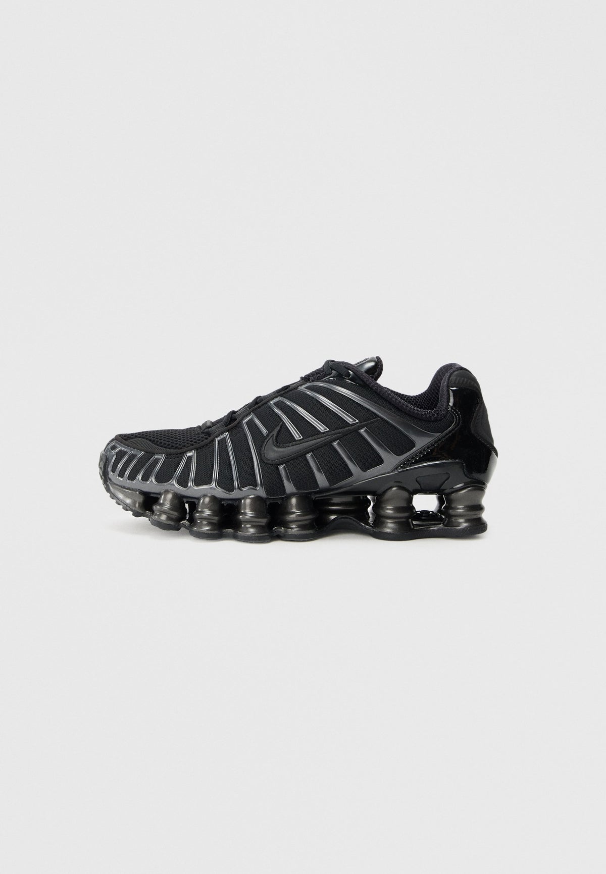 Nike Shox SE - Black / Silver-coloured