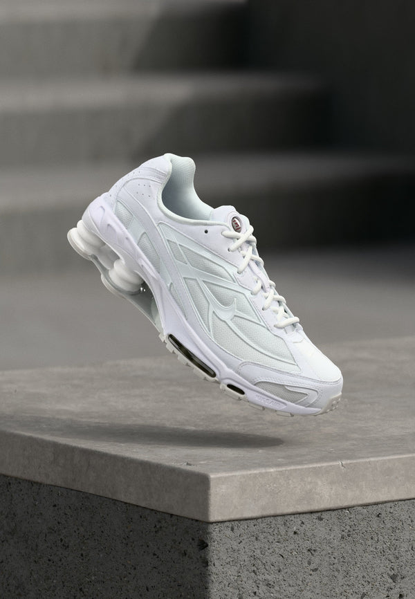 Nike Shox Ride 2 New - White / Photon Dust / University Red