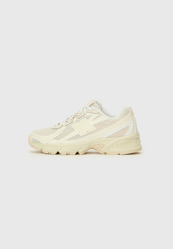 New Balance 740 - Sea Salt
