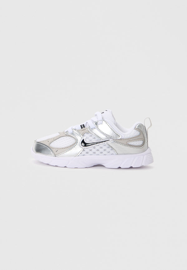 Nike V5 - White / Black / Vast Grey / College Grey