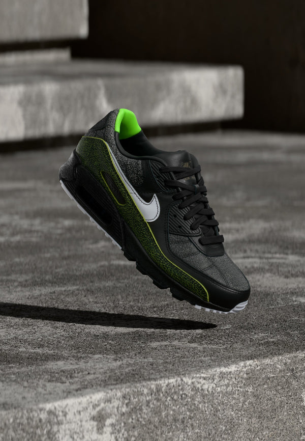 Nike Air Max 90 - Black / White / Voltage Green