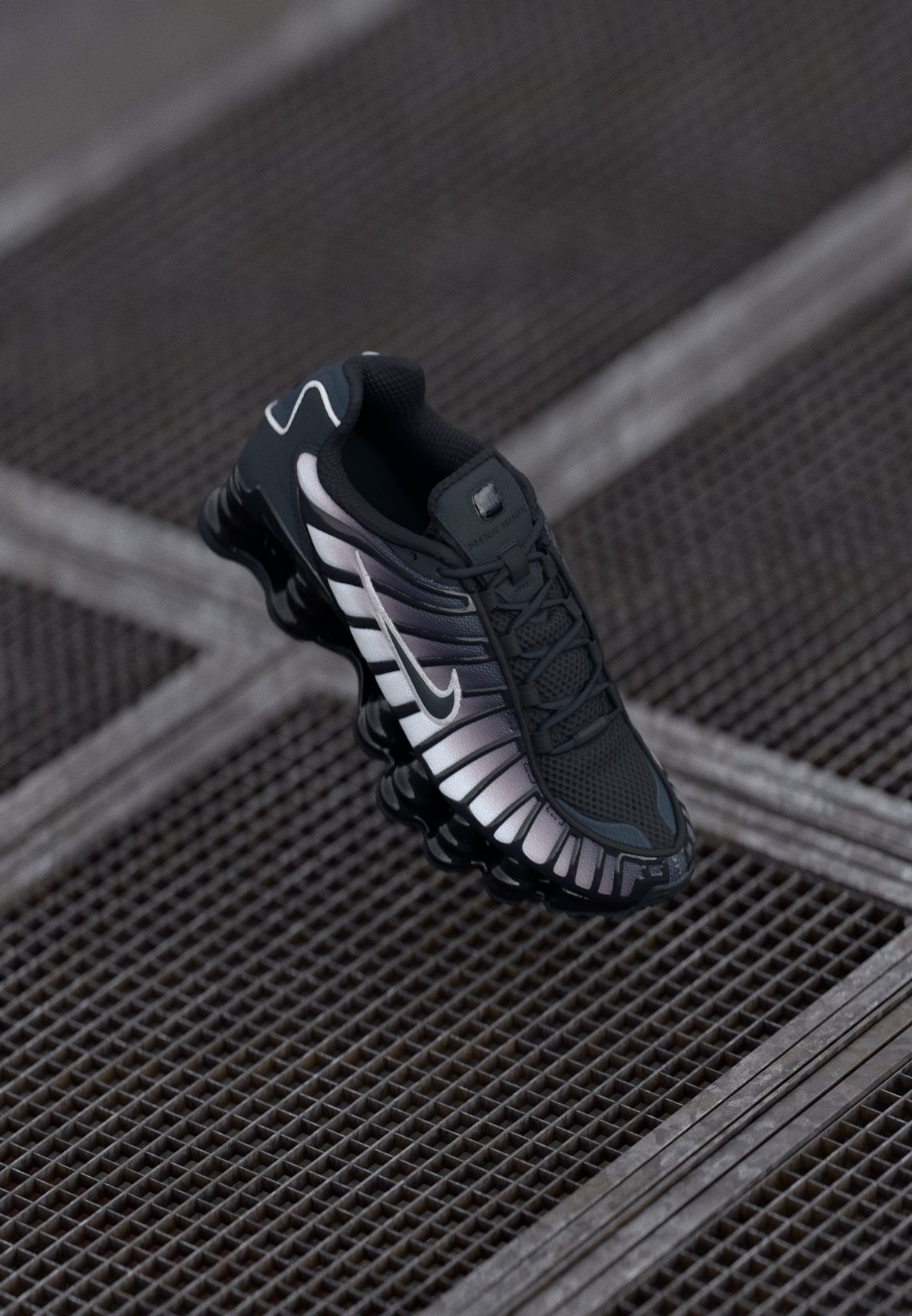 Nike Shox Tl Fade - Off Noir / White / Black