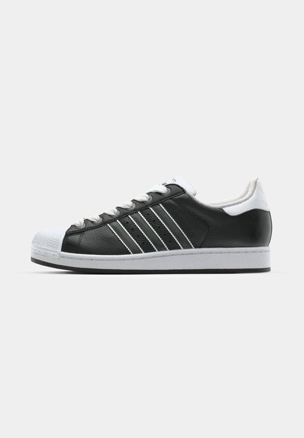 adidas Superstar II - Core Black / Matte Silver / Footwear White