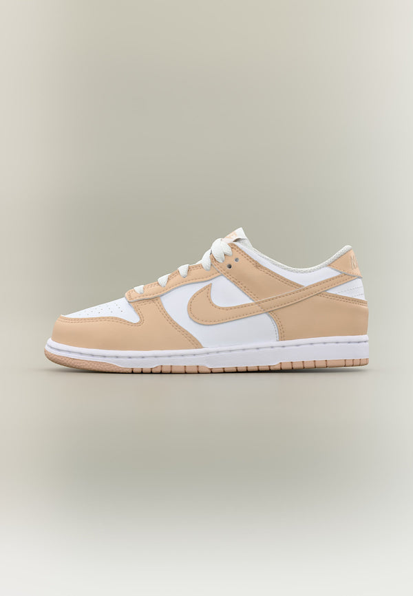 Nike Dunk - White / Shimmer