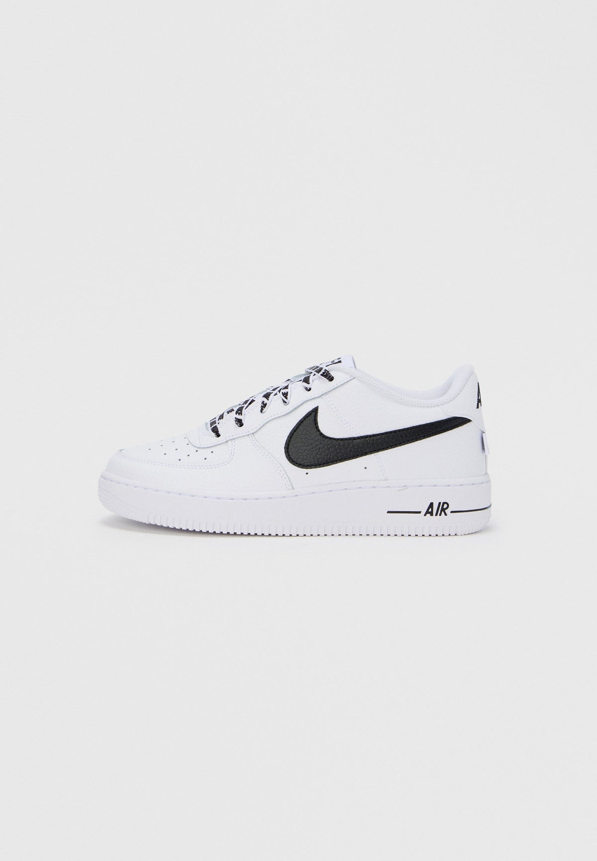 Nike Air Force 1 Low - White / Black