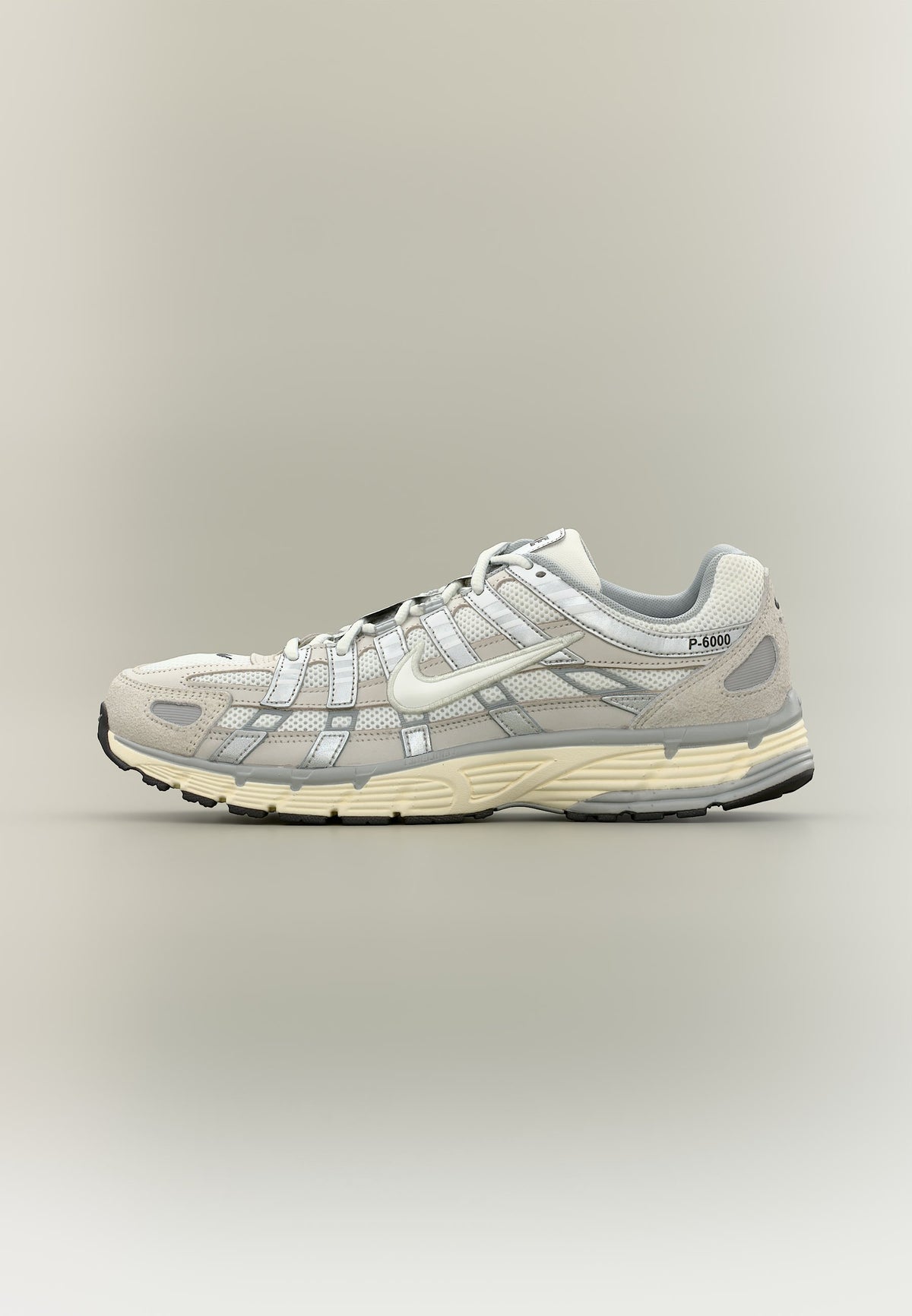 Nike P 6000 - Light Bone / Sail / Pale Ivory / Black / Light Smoke Grey