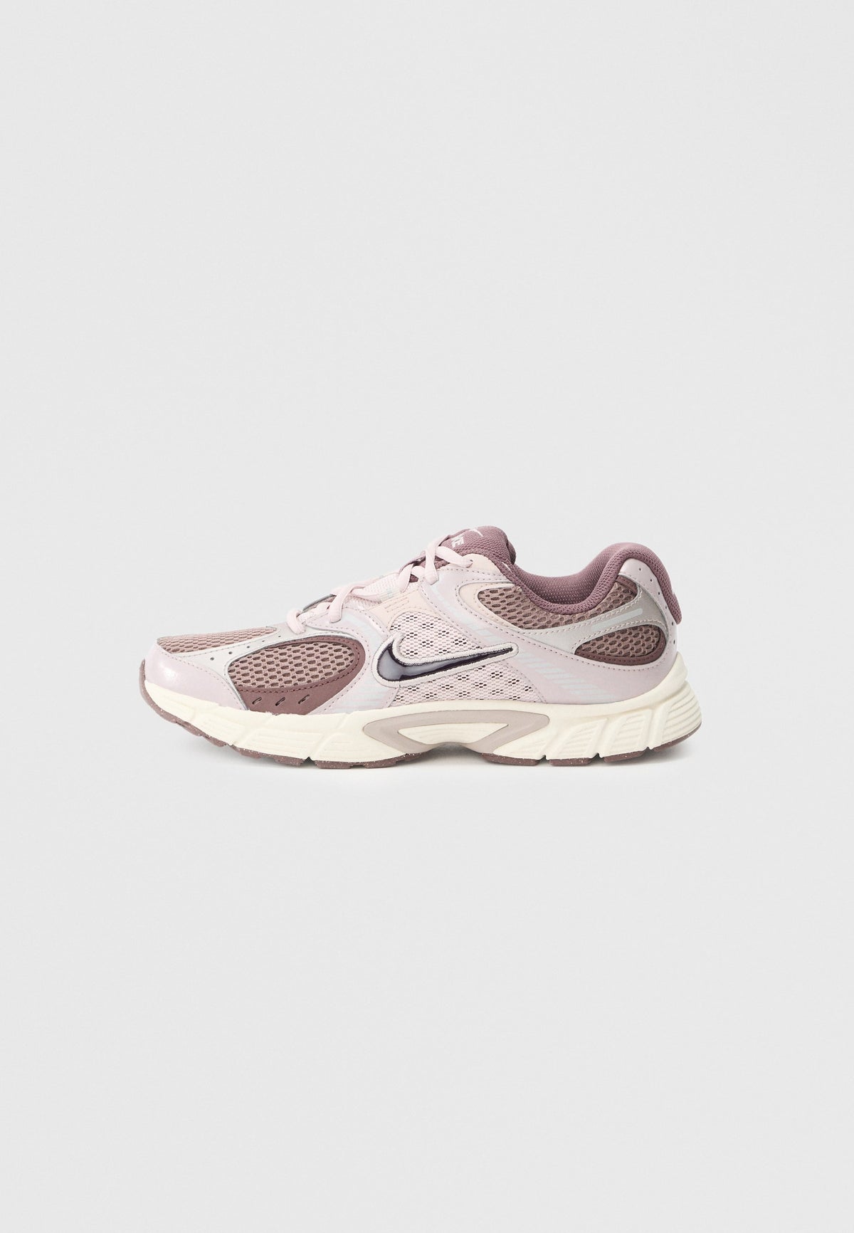 Nike V5 Rnr - Taupe Haze / Burgundy Ash / Silt Red