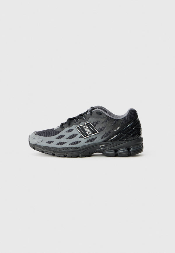 New Balance U1906 - Black