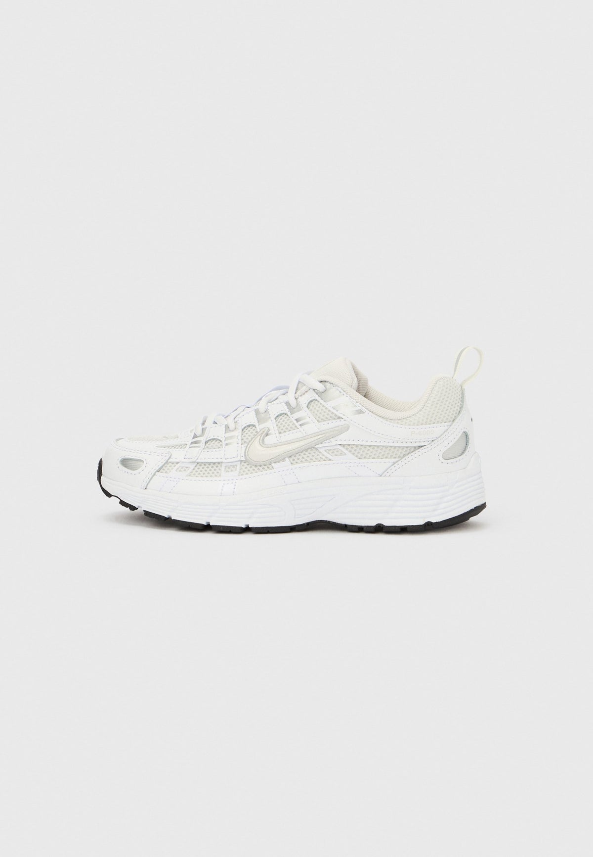 Nike P 6000 Lace - Platinum-coloured / White / Silver-coloured / Black