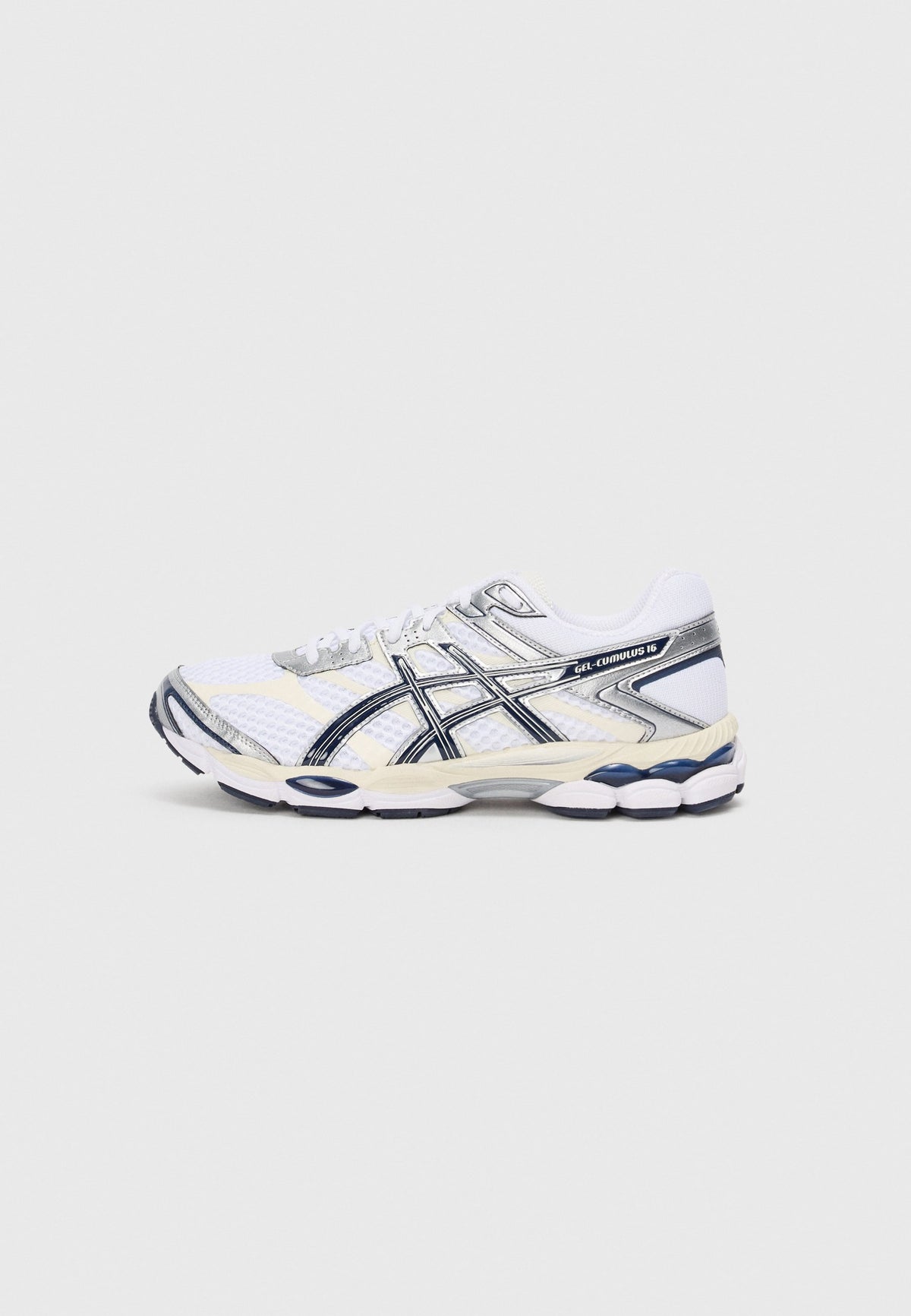 ASICS Gel-Cumulus 16 - White / Midnight