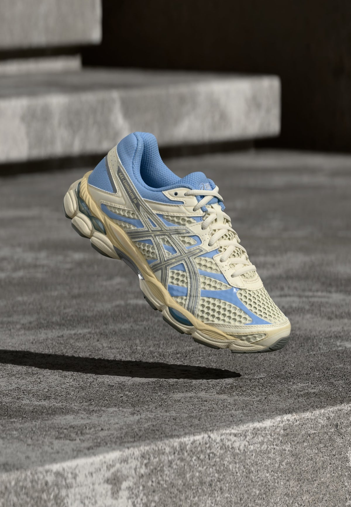 ASICS Gel-Cumulus 16 - Ivory / Pure Silver-coloured