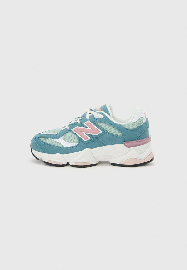 New Balance 9060 - Salt Water / Rosewood