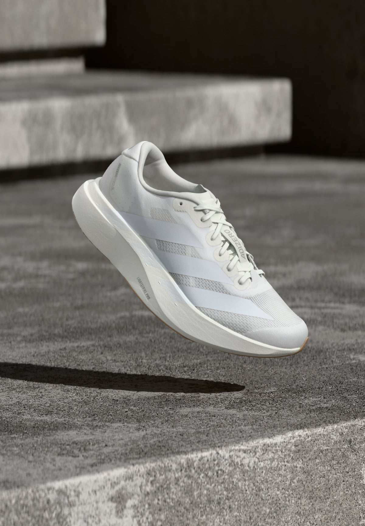 adidas Adizero Evo SL M - Footwear White / Warm Sandstone