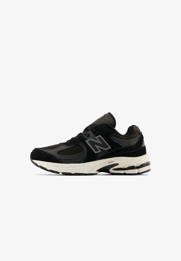New Balance 2002R - Black Phantom