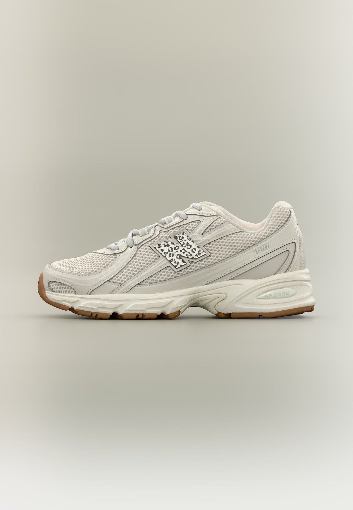 New Balance U740 - Moonbeam / Sea Salt