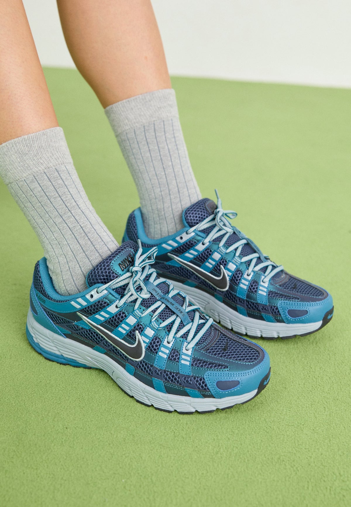 Nike P 6000 SE - Trainers