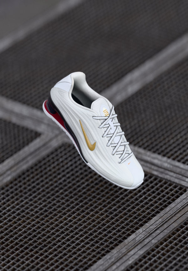 Nike Shox Z - White / Varsity Red / Metallic Gold-coloured / Dark Charcoal