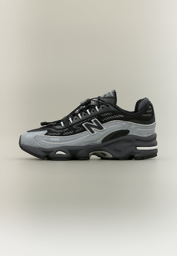 New Balance U1000 - Silver-coloured Metallic / Black