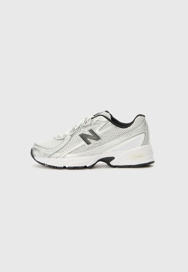 New Balance 740 - Silver-coloured