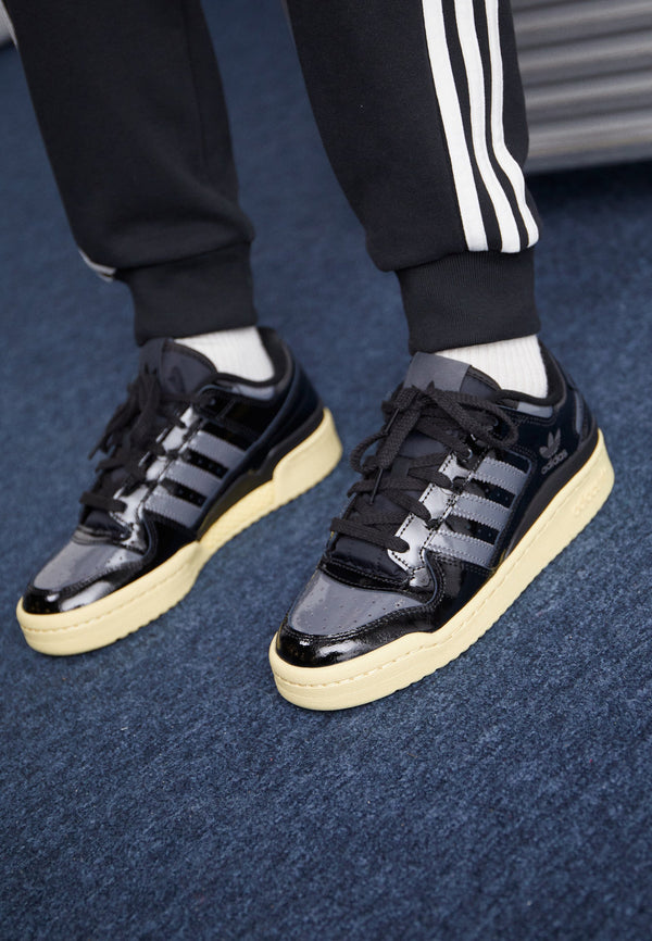 adidas Forum - Trainers
