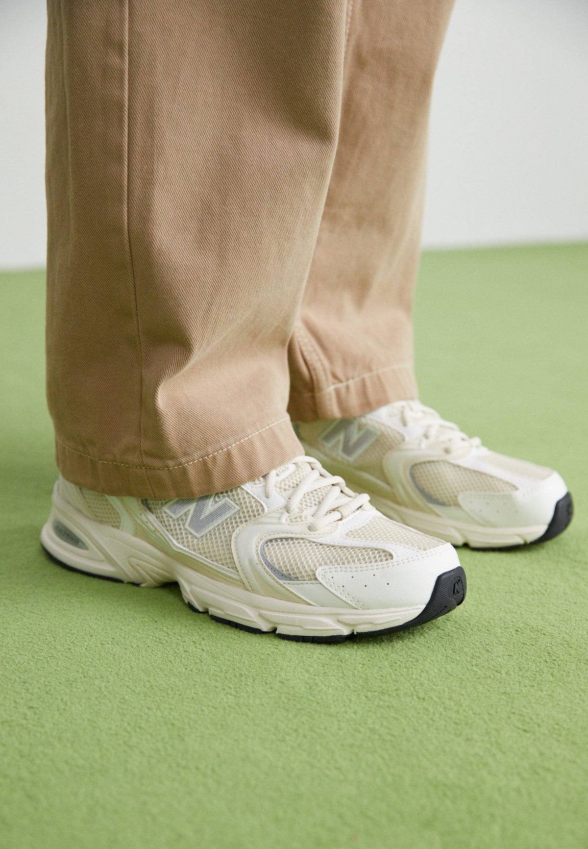 New Balance MR530 - Beige