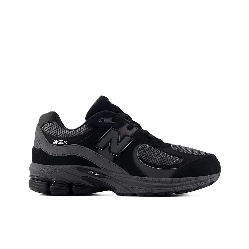 New Balance 2002R Gore-tex - Charcoal